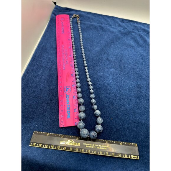 Vintage blue  Gray Swirl Beaded Necklace With Lobster Clasp - Picture 2 of 4